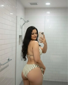 Lucknow Call Girl Near